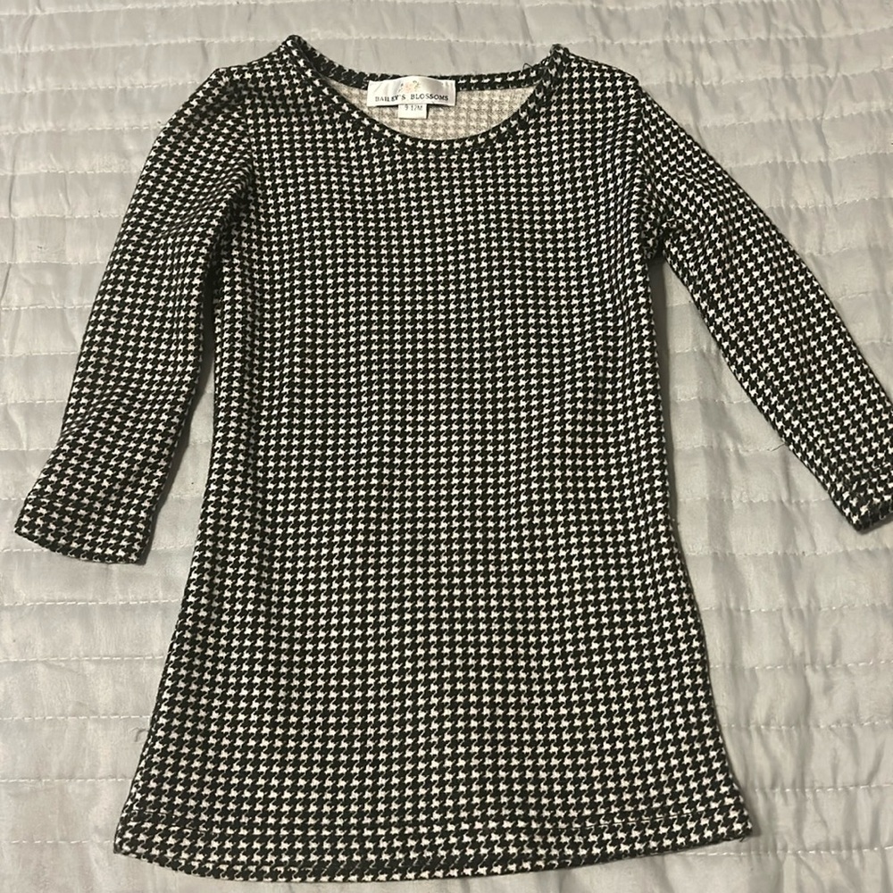 Bailey’s Blossoms houndstooth print dress.